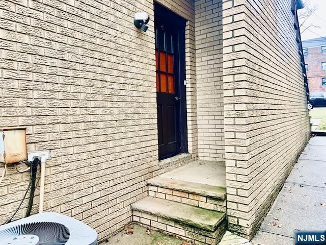 519 Broad Avenue, Palisades Park, NJ 07650