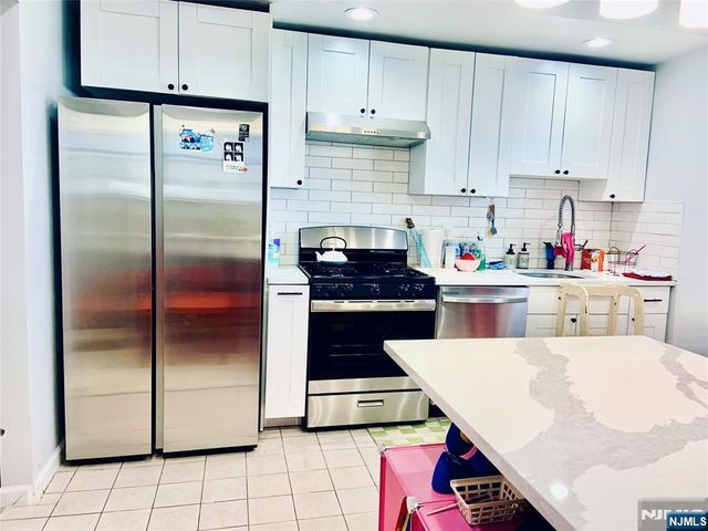 519 Broad Avenue, Palisades Park, NJ 07650