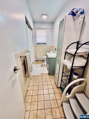 519 Broad Avenue, Palisades Park, NJ 07650