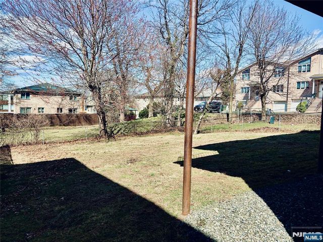 519 Broad Avenue, Palisades Park, NJ 07650