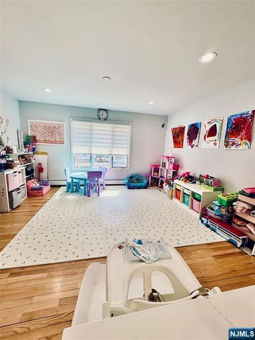 519 Broad Avenue, Palisades Park, NJ 07650