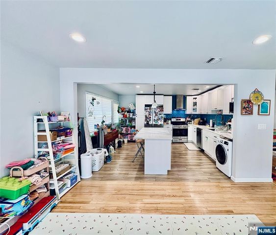 519 Broad Avenue, Palisades Park, NJ 07650