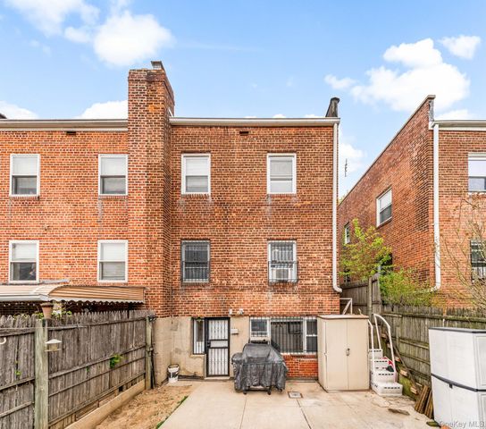 8318 164 Street, Jamaica Hills, NY 11432