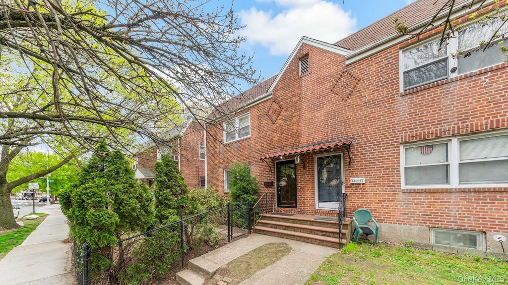 8318 164 Street, Jamaica Hills, NY 11432