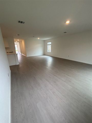 716 Haskell Drive, Aubrey, TX 76227