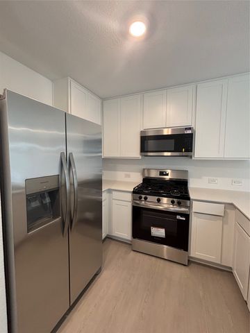 716 Haskell Drive, Aubrey, TX 76227