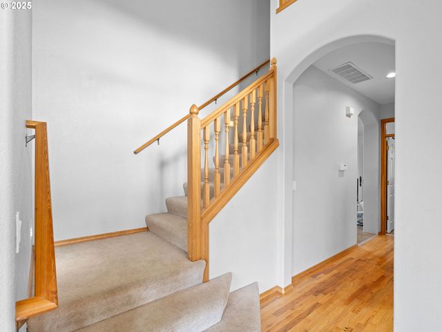 1623 Ne LEEWOOD Ave, Keizer, OR 97303