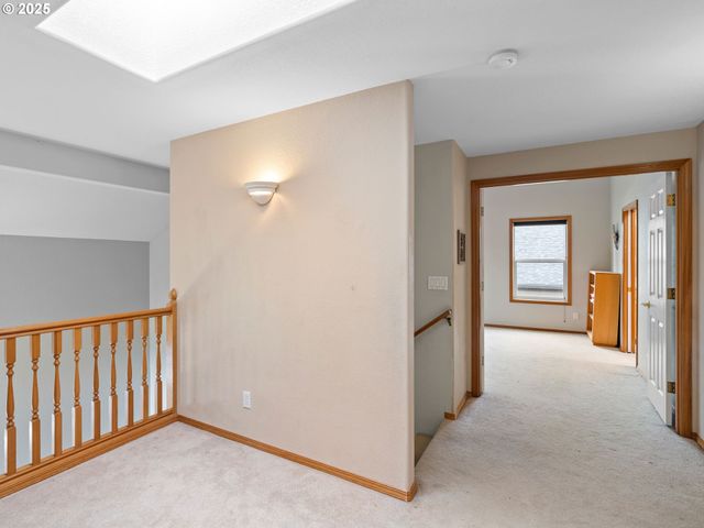 1623 Ne LEEWOOD Ave, Keizer, OR 97303