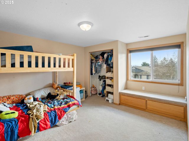 1623 Ne LEEWOOD Ave, Keizer, OR 97303