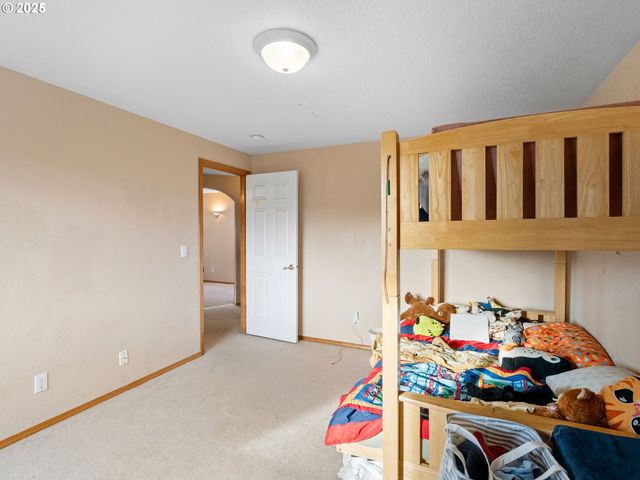 1623 Ne LEEWOOD Ave, Keizer, OR 97303