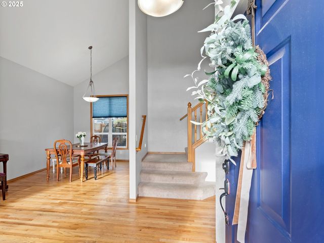 1623 Ne LEEWOOD Ave, Keizer, OR 97303