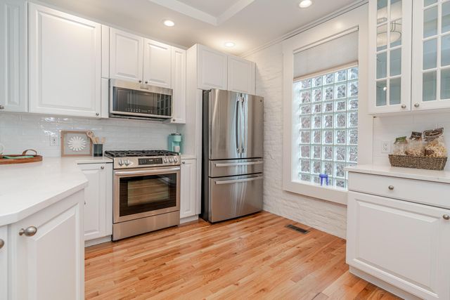 144 E Mithoff Street, Columbus, OH 43206
