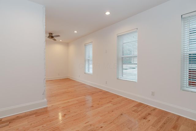 144 E Mithoff Street, Columbus, OH 43206