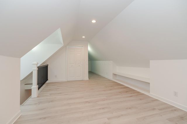 144 E Mithoff Street, Columbus, OH 43206