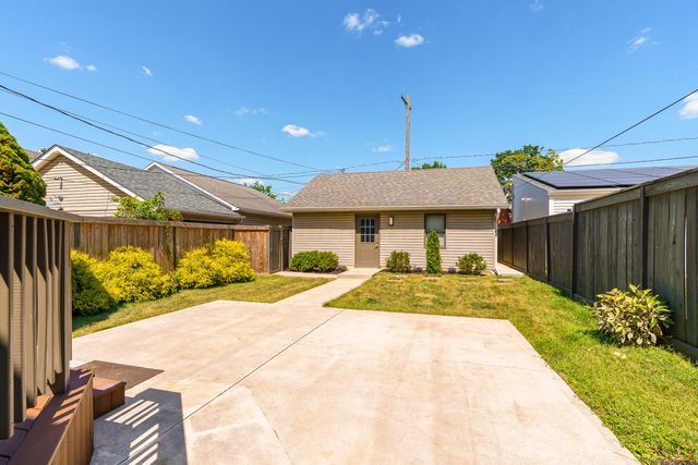 144 E Mithoff Street, Columbus, OH 43206