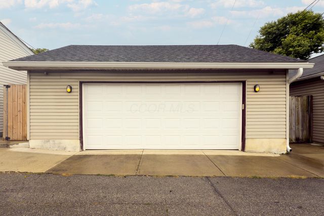 144 E Mithoff Street, Columbus, OH 43206