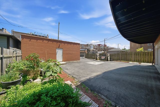 4921 S King Drive 1S, Chicago, IL 60615