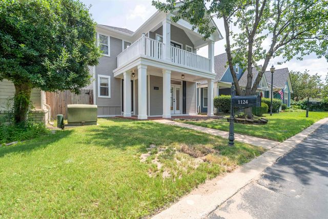 1124 MISTY ISLE DR, Memphis, TN 38103