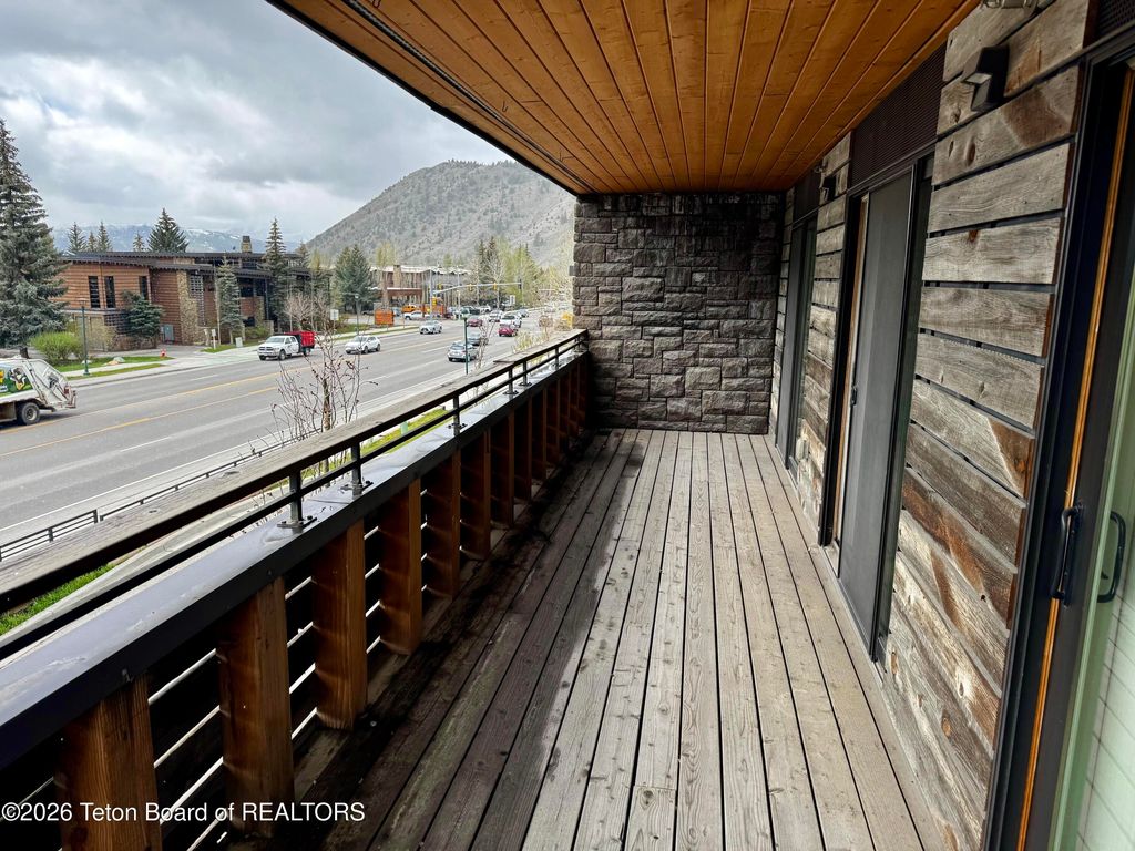 855 W BROADWAY Avenue, Jackson, WY 83001 photo 29