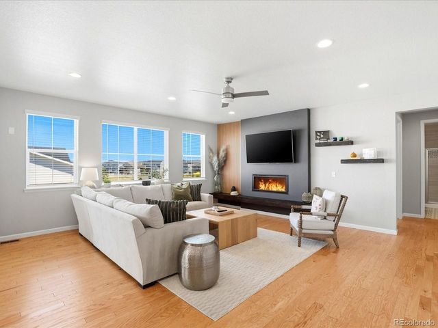 7064 S Vandriver Ct, Aurora, CO 80016