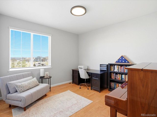 7064 S Vandriver Ct, Aurora, CO 80016