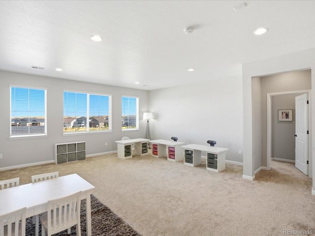 7064 S Vandriver Ct, Aurora, CO 80016