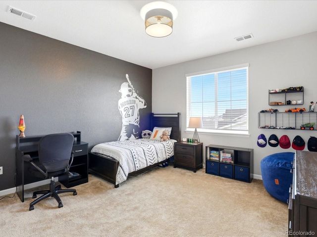 7064 S Vandriver Ct, Aurora, CO 80016