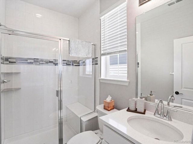 7064 S Vandriver Ct, Aurora, CO 80016