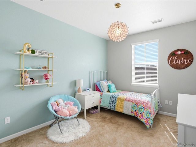 7064 S Vandriver Ct, Aurora, CO 80016