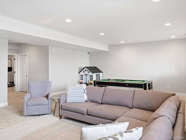 7064 S Vandriver Ct, Aurora, CO 80016