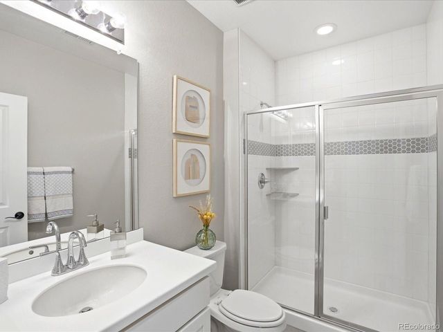 7064 S Vandriver Ct, Aurora, CO 80016