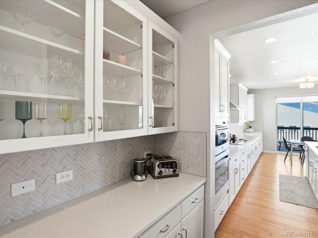 7064 S Vandriver Ct, Aurora, CO 80016