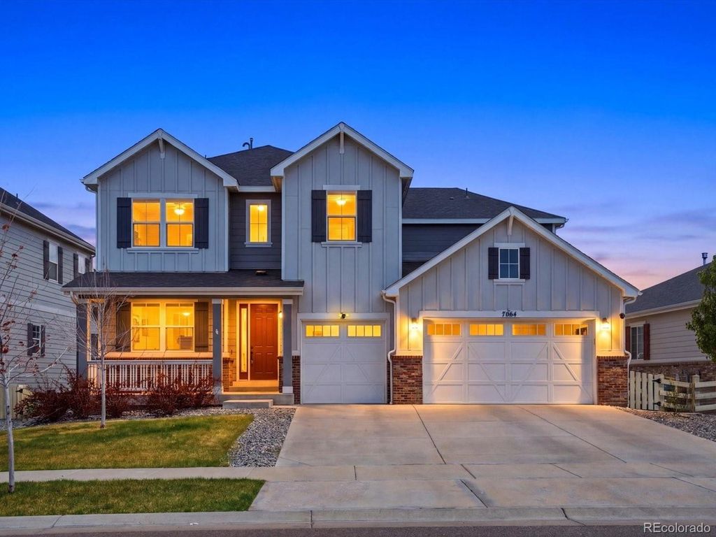 7064 S Vandriver Ct, Aurora, CO 80016