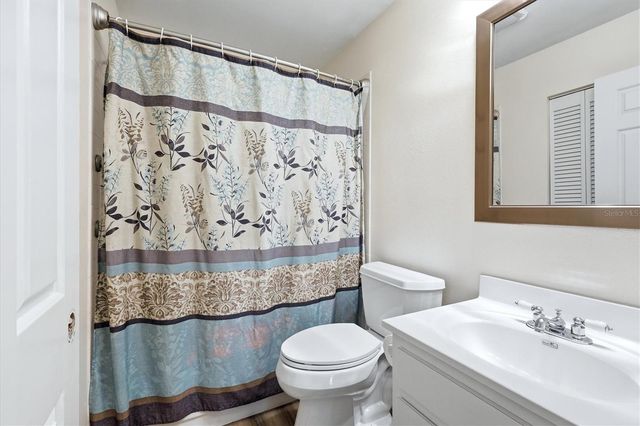 4793 OAK FOREST DRIVE W 46, Sarasota, FL 34231