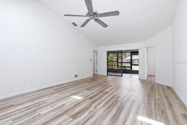 4793 OAK FOREST DRIVE W 46, Sarasota, FL 34231
