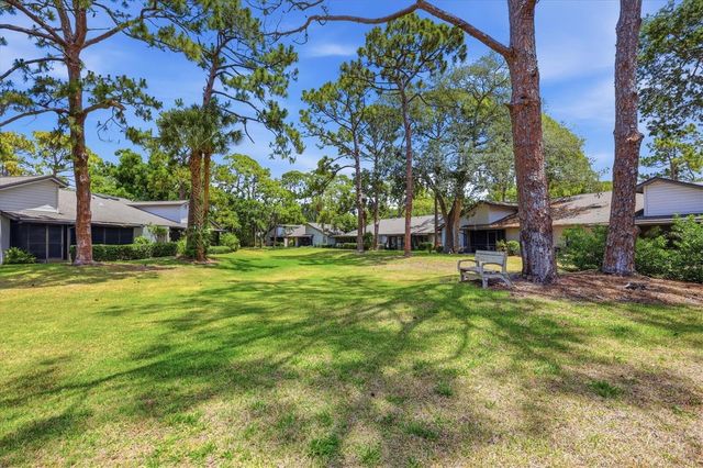 4793 OAK FOREST DRIVE W 46, Sarasota, FL 34231