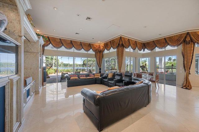 3220 Santa Barbara Drive, Wellington, FL 33414