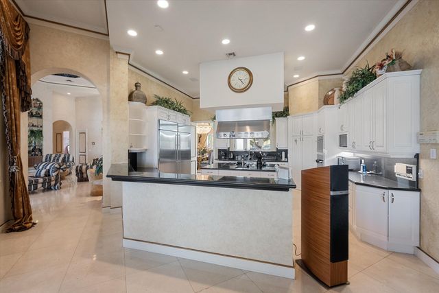 3220 Santa Barbara Drive, Wellington, FL 33414