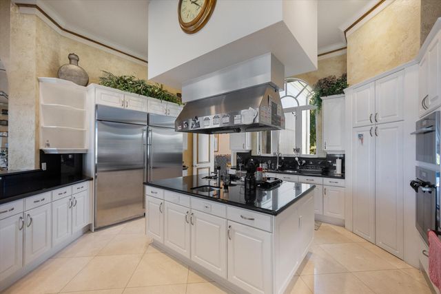 3220 Santa Barbara Drive, Wellington, FL 33414