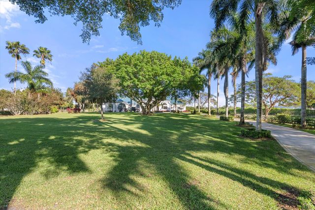 3220 Santa Barbara Drive, Wellington, FL 33414