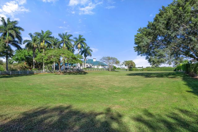 3220 Santa Barbara Drive, Wellington, FL 33414