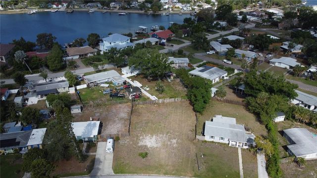 4101 NEPTUNE DRIVE SE, St Petersburg, FL 33705