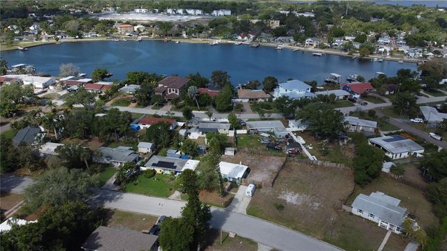 4101 NEPTUNE DRIVE SE, St Petersburg, FL 33705