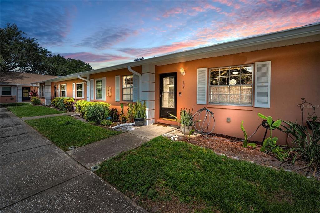 2250 DRUID ROAD E 403, Clearwater, FL 33764