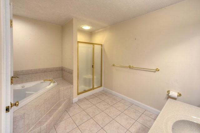 20 Northgate 14, Grafton, MA 01536