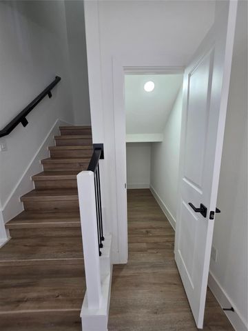 1407 Odd Fellow St A, Conroe, TX 77301