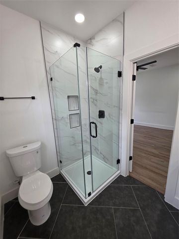 1407 Odd Fellow St A, Conroe, TX 77301