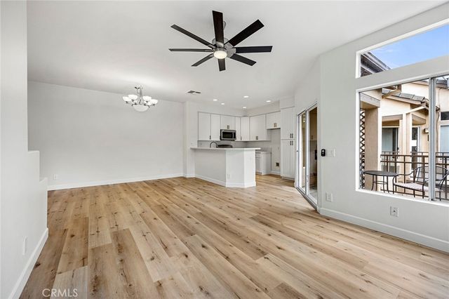 932 S Country Glen, Anaheim, CA 92808