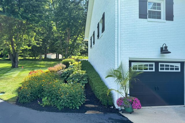 1531 Tarkiln Road SE, Lancaster, OH 43130