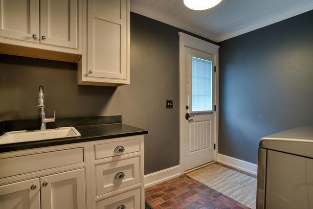 1531 Tarkiln Road SE, Lancaster, OH 43130